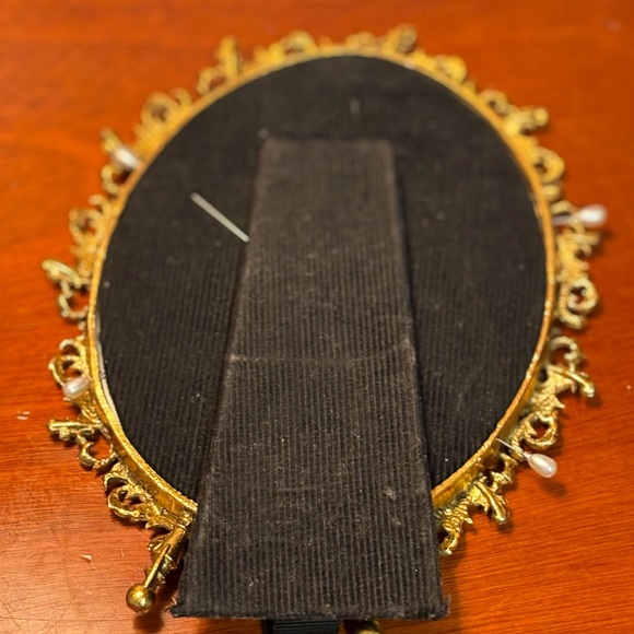 Vintage Oval Gold Filigree Picture Frame | Hollywood Star Susan Hayward Print | - Picture 3 of 7